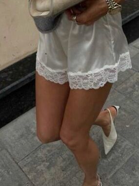 White Lace Hem Faux-Silk Shorts Bloomers Boxers Size M/L